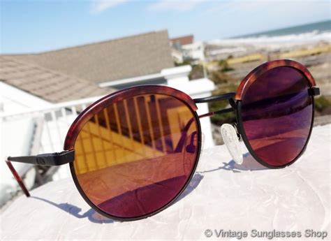 vintage sunglasses online shop.